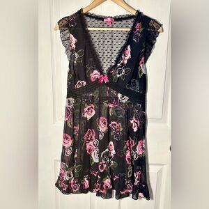 Betsey Johnson Black and Pink Floral Lace Chemise - Size Large